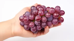 Squash Belly Fat with Nature's Tiny Powerhouse: Grapes!