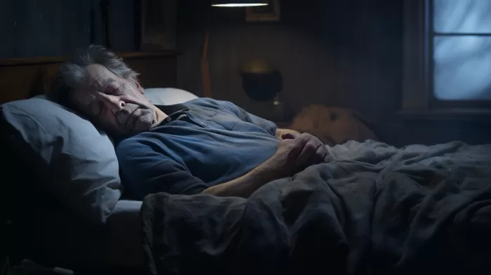 Slumber Less, Risk More: How Skipping Zzz's Might Lead to Dementia